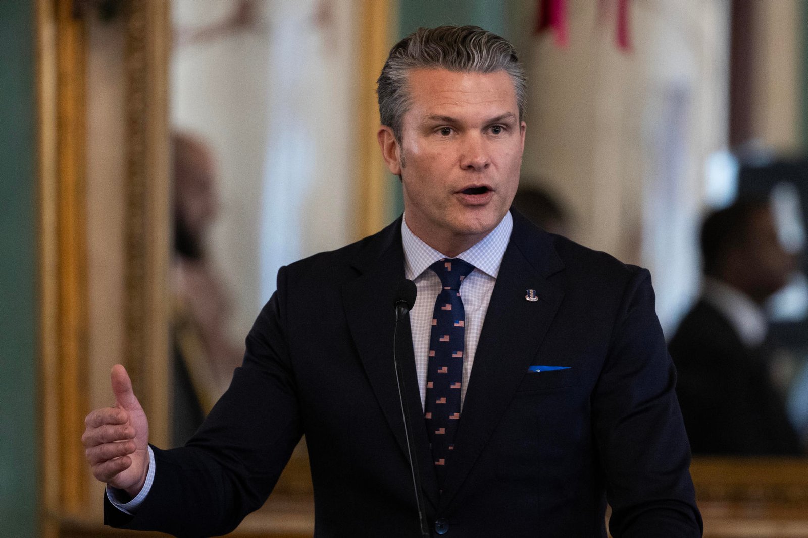 Pentágono determina que Pete Hegseth violó normas militares al difundir información en Signal Pentágono determina que Pete Hegseth violó normas militares al difundir información en Signal