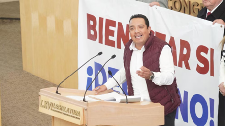 ¡Ni los pollos se salvan! Atacan negocio de diputado y el PAN sigue sin poder con el paquete de seguridad