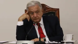 Morena y el desgaste del poder: un proyecto que prometió cambio y terminó en simulación