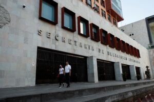 Reportan la muerte de otro migrante mexicano bajo custodia del ICE